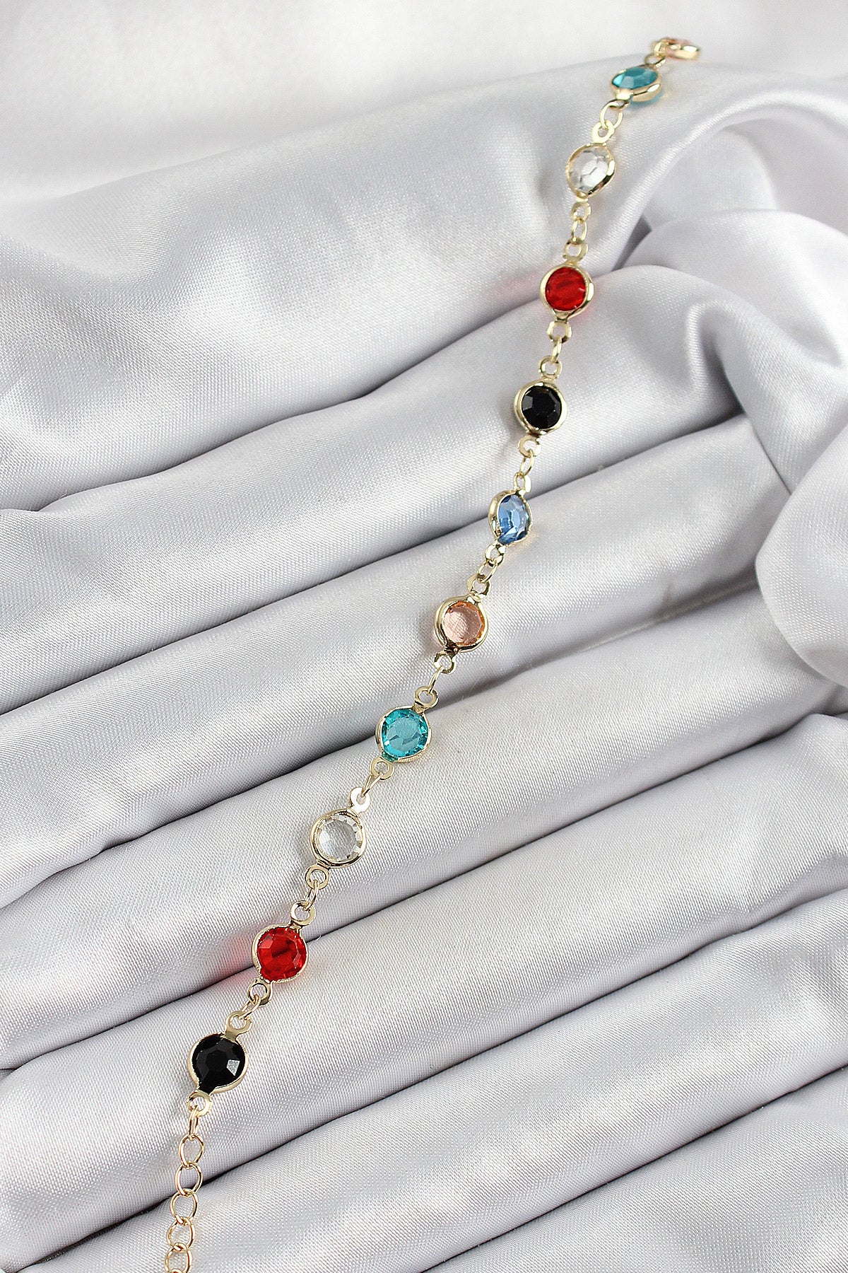 Pirinç Asorti Model Gold Renk Zirkon Taşlı Kadın Bileklik